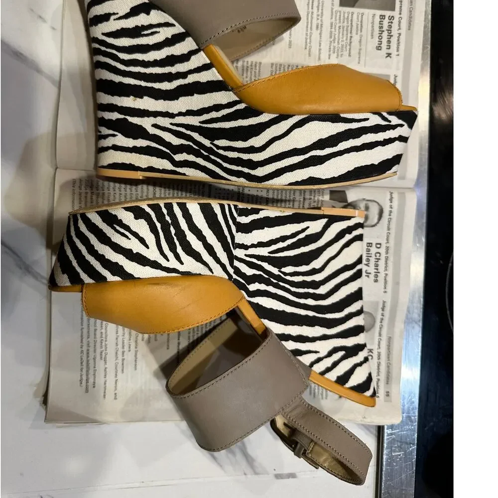 Nine West Wedge Sandals Size 8.5 - Zebra Print